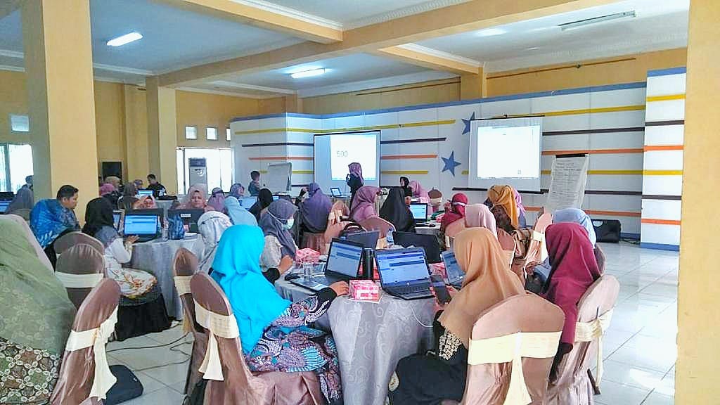 Read more about the article SMA Negeri 2 Banda Aceh Mengikuti Diklat E-Arsip bagi Tata Usaha Tingkat SMA/SMK