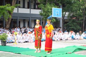 Semarak HUT ke-80 RI, SMAN 2 Banda Aceh Gelar Aneka Lomba untuk Guru dan Siswa
